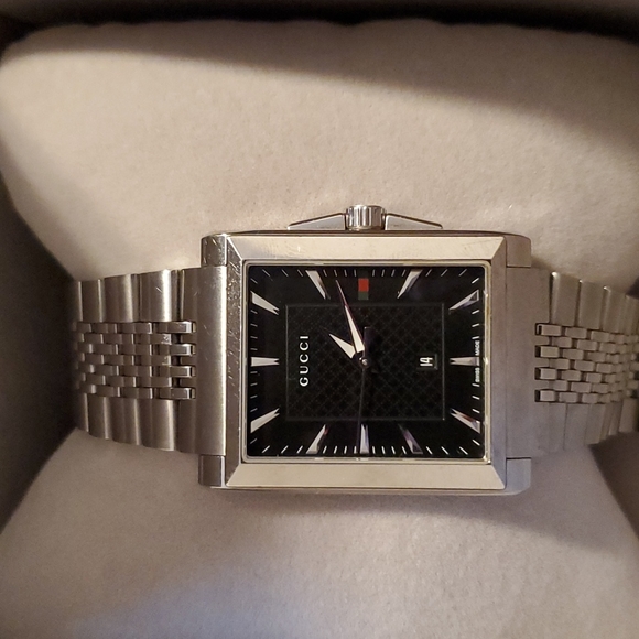 Gucci G-Timeless Black Rectangle Watch - EUC - Picture 2 of 14